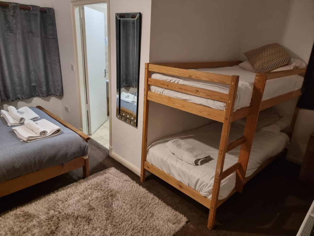 Dorset Arms Hotel Волсенд Екстер'єр фото